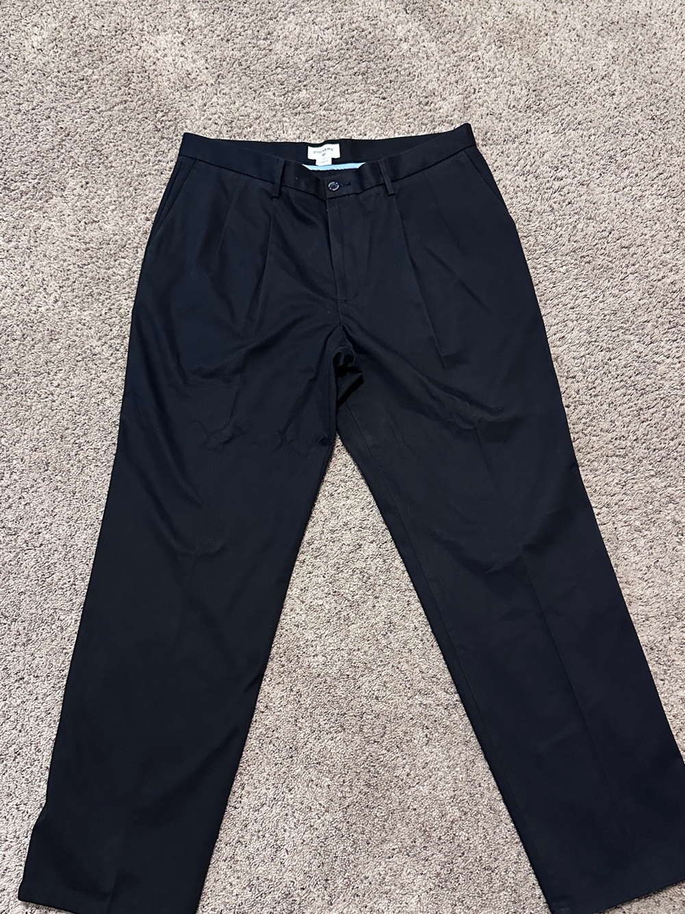 Dockers Black Pleated Men's Pants